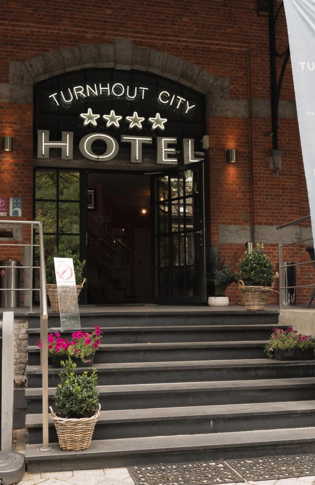 Turnhout City Hotel Екстериор снимка